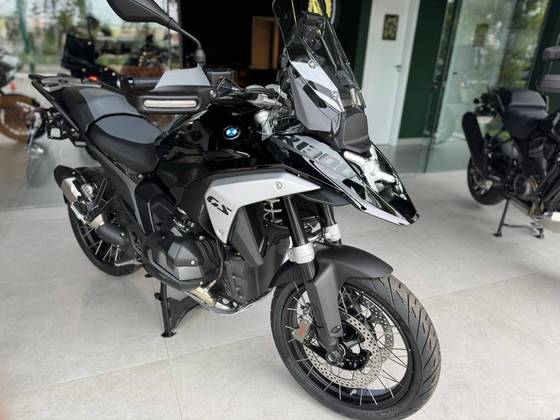BMW R 1300 GS TRIPLE BLACK 